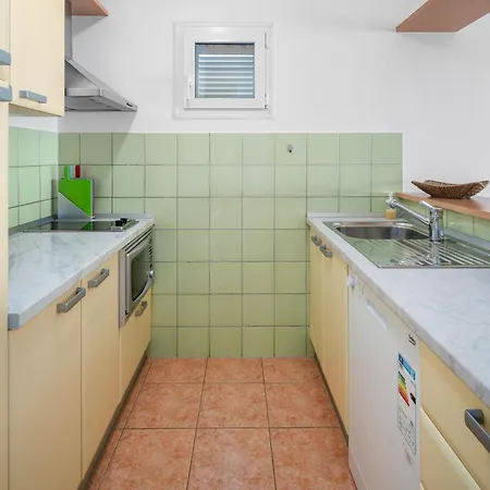 New Mar 44 - Znjan, ספליט