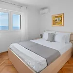 Apartment New Mar 44 - Znjan, Split
