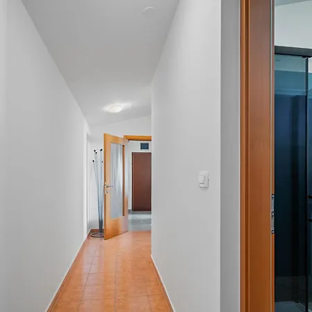 New Mar 44 - Znjan, Διαμέρισμα