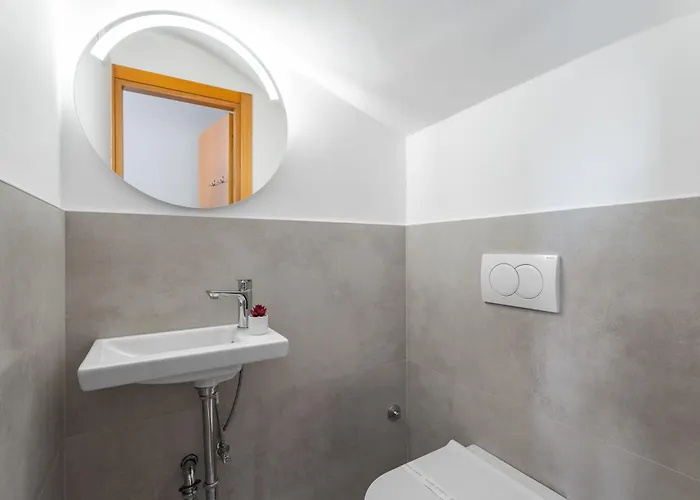 Apartman New Mar 44 - Znjan,