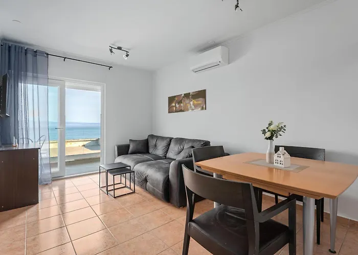 New Mar 44 - Znjan, *