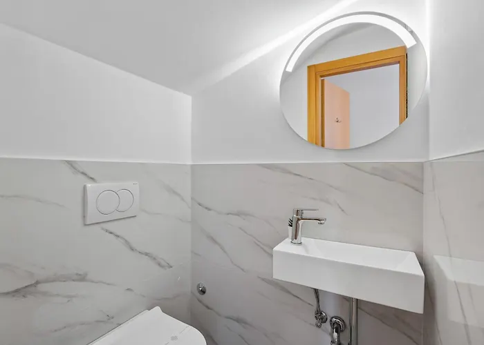 New Mar 44 - Znjan, سبليت