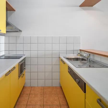 Apartment New Mar 44 - Znjan, Split