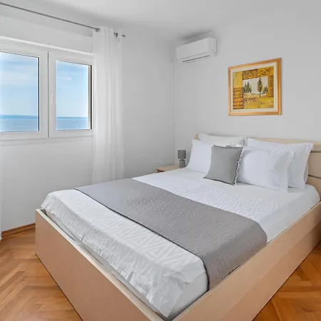 Apartament New Mar 44 - Znjan, Split