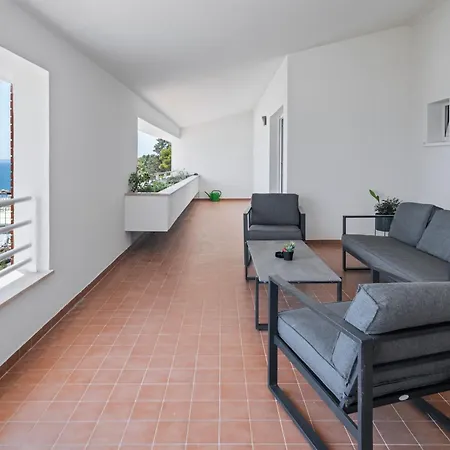 Apartament New Mar 44 - Znjan, Split